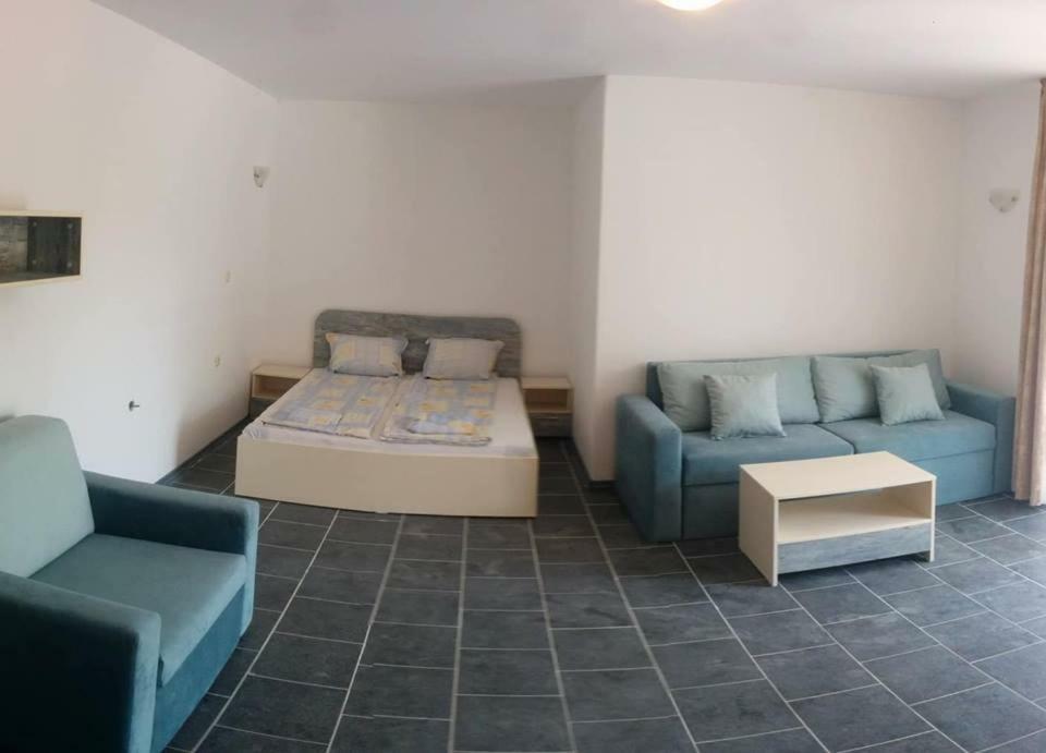 Limani Guest House ソゾポル エクステリア 写真